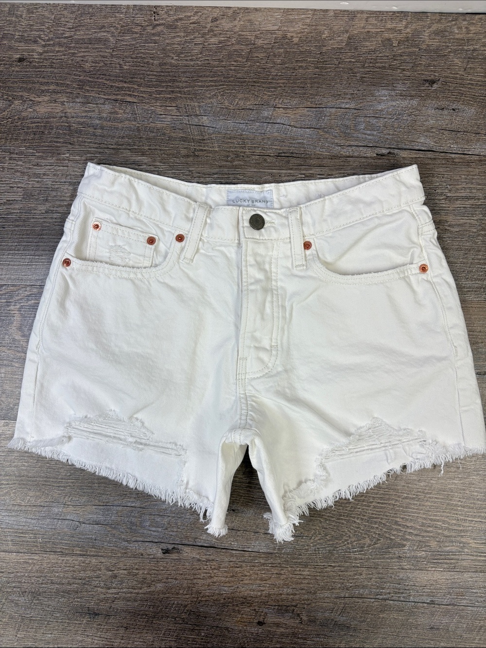 Lucky Brand 90s Midi High Rise Distressed Denim Shorts Size 4/27 White